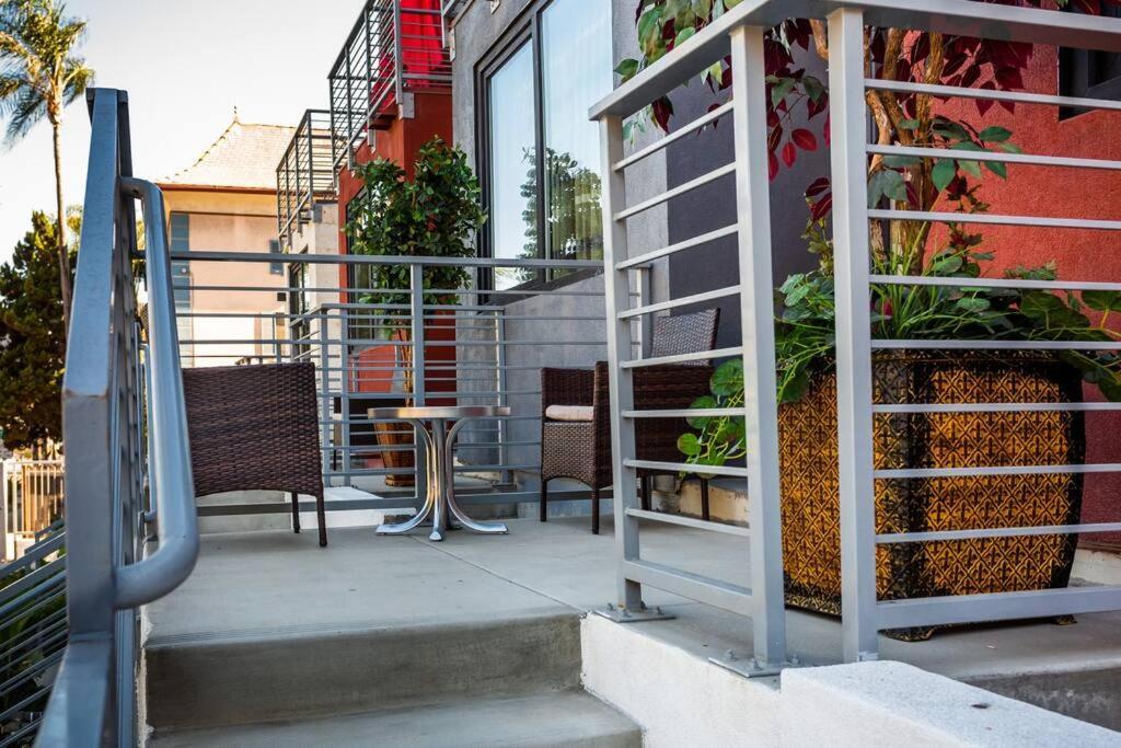 1-Bedroom With Cali King Size Bed In San Diego Ngoại thất bức ảnh